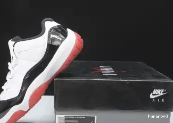 Hyperoad BRED LOW CONCORD AIR JORDAN 11 0608